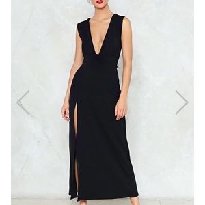 ✨Nasty Gal Deep on Dancing Maxi Dress Black✨